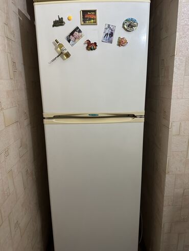 холод: Холодильник Stinol, Двухкамерный