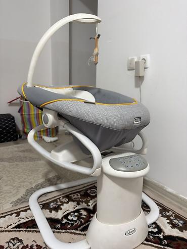 качелька: Электрокачели-люлька Graco - Тип: стационарные электрические качели с — 1