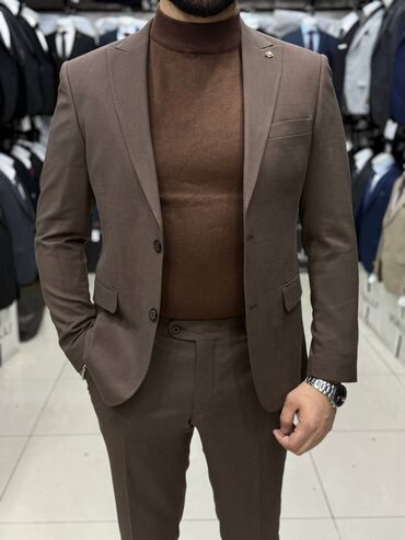 Kostyumlar: Kişi dəst kostyum Şık və modern seçimlər 😎 Mağaza var. Nağd və — 15