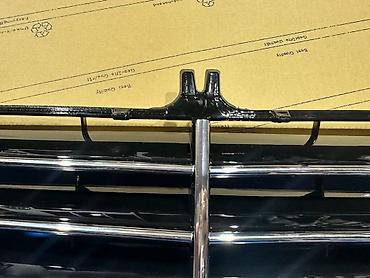 mercedes ayaqaltı: Mercedes abirsofka içlikləri radiator barmaqlığı 190 124 202 210 203 — 2
