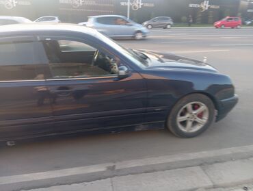 Mercedes-Benz: Mercedes-Benz CE-Class: 2000 г., 2 л, Механика, Бензин, Седан — 10