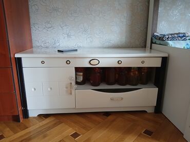подставка для цветов: Б/у, Прямой ТВ стенд, С полками, Турция