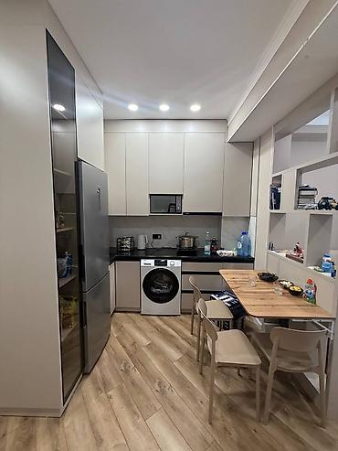 квартира одно комнатный: 1 комната, 35 м², 2 этаж — 7