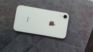 Apple iPhone: IPhone Xr, Б/у, 128 ГБ, 80 %