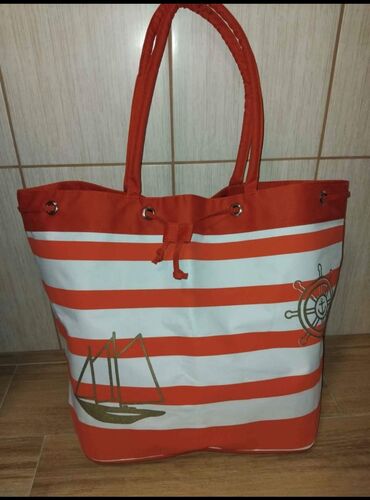 prada naocare za sunce: Beach bag