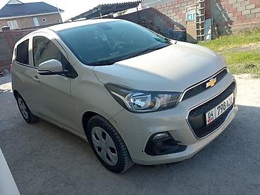 на спарк: Chevrolet Spark: 2018 г., 1 л, Вариатор, Бензин, Хэтчбэк — 4