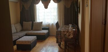 Uzunmüddətli kirayə evlər: 110 kv. m, 4 otaqlı -da lalafo.az — 6 Uzunmüddətli kirayə evlər: 110 kv. m, 4 otaqlı — 6