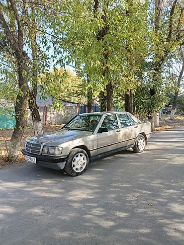 Продажа авто: Mercedes-Benz 190: 1984 г., 2 л, Механика, Бензин, Седан — 6