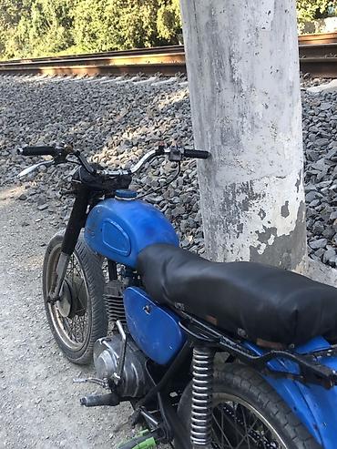 ucuz elektrikli avtomobil: Motosiklet – klassik sovet tipli 2-taktlı model Xüsusiyyətlər: - — 1