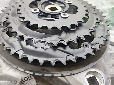 ловушка цепи: Система шатунов и звезд Shimano Hyperdrive (трехзвездочная) - Тип — 4