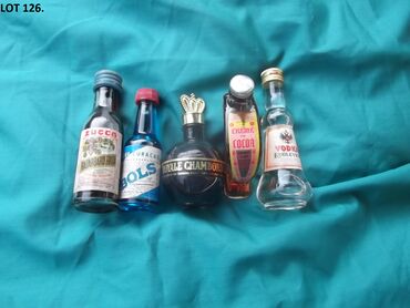 Ostali predmeti za umetnost i kolekcionarstvo: Reklamne flašice mini bottles unučići čokanji fraklići 5. Kao sa slika — 6