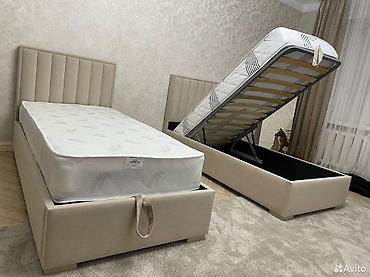 Прямой диван в современном минималистичном стиле - Компоновка