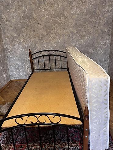 Çarpayılar: İşlənmiş, Təknəfərlik çarpayı, Bazasız, Matras ilə, Siyirməsiz — 3