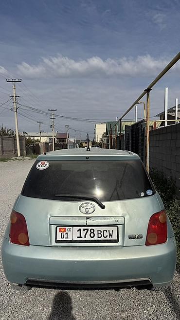 ravon r4: Toyota Ist: 2003 г., 1.3 л, Автомат, Бензин, Хэтчбэк — 8
