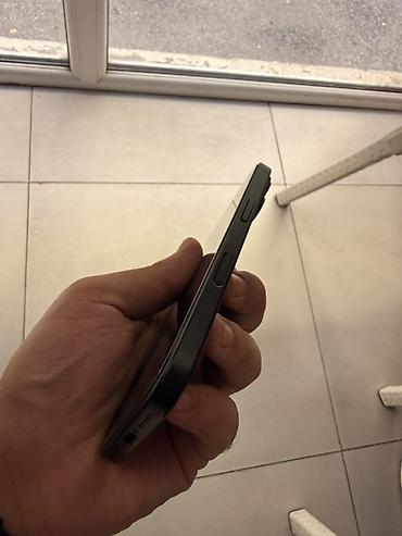 iphone 2ci əl: IPhone 16, 128 GB, Qara — 4