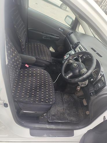 kamri 75: Toyota WISH: 2003 г., 1.8 л, Автомат, Бензин, Минивэн — 2