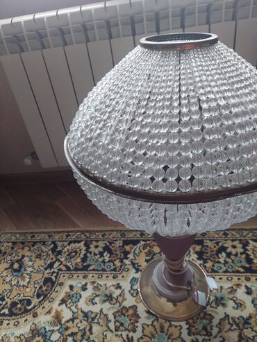 isiq lampalari: Antik svetilnik 1945 ile texmini yaşi var biraz el gezdirmek