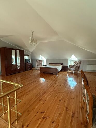 Günlük kirayə evlər: 250 kv. m, 7 otaqlı, Kanalizasiya, Qaz, Su — 29