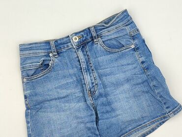 ubrania dla niskich osób: PULL&BEAR, Shorts for women, size S