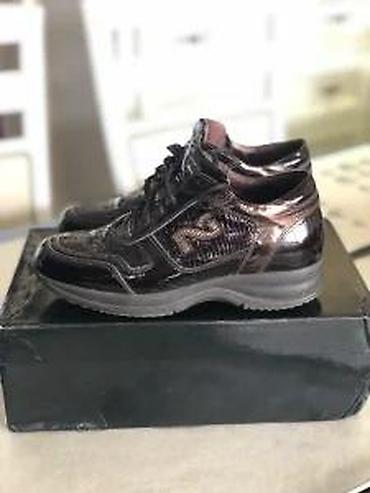 Patike: SKECHERS PATIKE KOŽA I MEMO PENA BR. 38 I NERO GIARDINI | PRELEPE! — 24