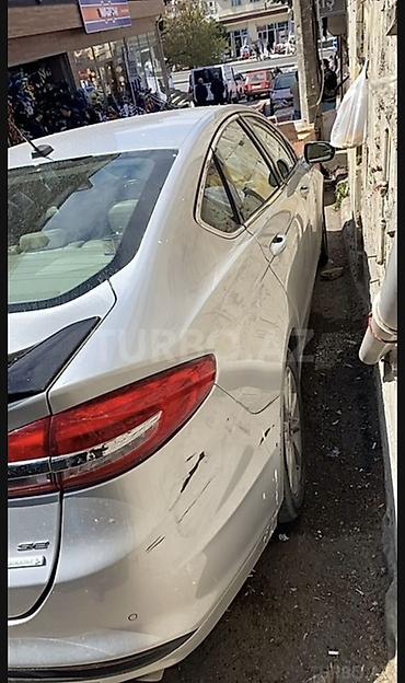 Avtomobil salonu üçün digər detallar: Ford Fusion — 10