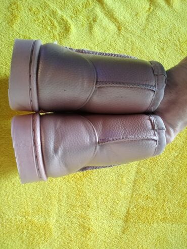 Ugg čizme: Ugg čizme, UGG, Veličina - 33 — 6