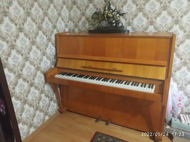 İdman və hobbi: Pianino Kuban ideal veziyyetde satilir 270azn Nerimanov