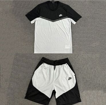 Футболки: Мужская футболка, M (EU 38), Nike, Новый, цвет - Черный, Бесплатная доставка