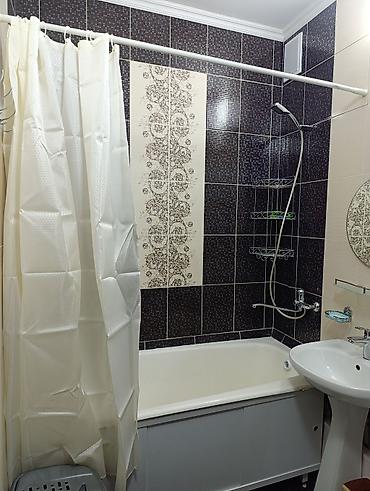 105: 1 комната, 35 м², 10 мкр 105 серия, 5 этаж, Свежий ремонт — 6