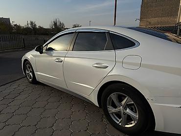 Hyundai: Hyundai Sonata: 2021 г., 2 л, Автомат, Газ, Седан — 4