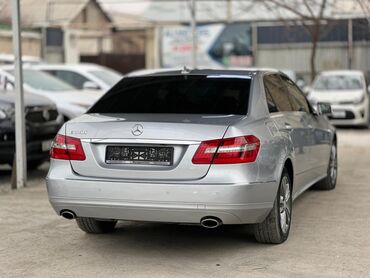 Mercedes-Benz: Mercedes-Benz E-Class: 2011 г., 3 л, Автомат, Бензин, Седан — 4