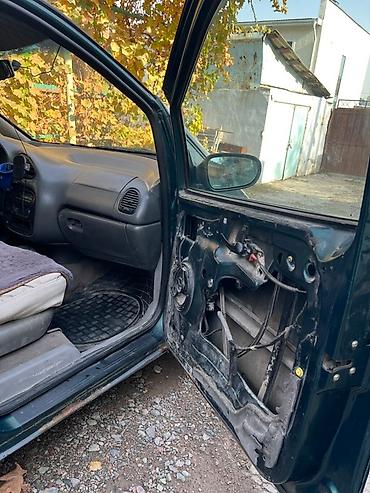 коробка шаран: Mini : 1997 г., 2 л, Механика, Минивэн — 6