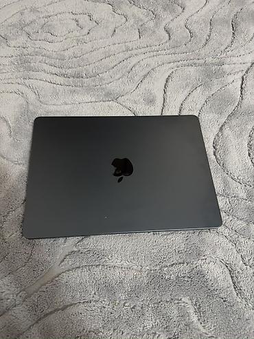 Ноутбуки Apple (MacBook): Б/у, Apple M3, ОЗУ, RAM: 8 ГБ, В рассрочку — 1