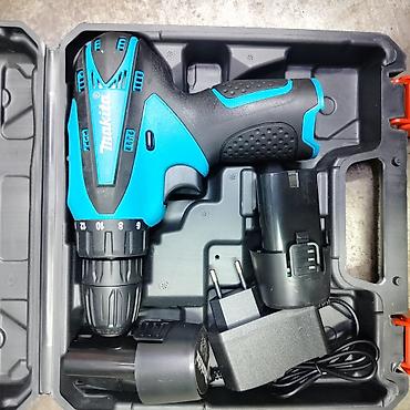 курки: Аккумуляторный шуруповёрт/дрель Makita 12V в кейсе. Характеристики: - — 3