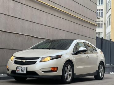 Chevrolet: Chevrolet Volt: 2011 г., 1.4 л, Вариатор, Электромобиль, Седан