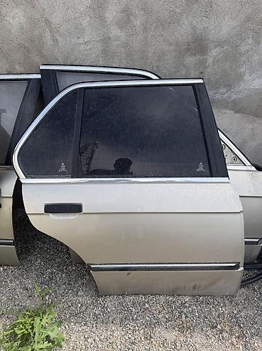 ключи б у: Дверь Комплект BMW, Б/у, Оригинал — 1