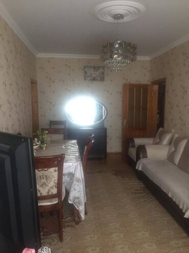 Köhnə tikili: Bakı, 9-cu mikrorayon, 3 otaqlı, Köhnə tikili, 60 kv. m — 2