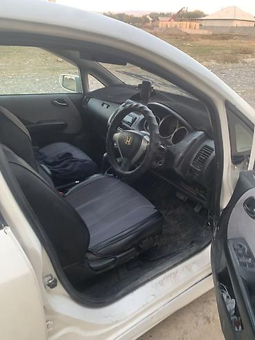 гранат хонда фит: Honda Fit: 2004 г., Автомат, Бензин, Хэтчбэк — 4