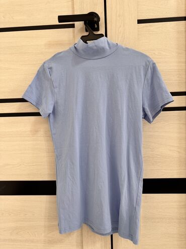 Блузки: Блузка, Классическая модель, Атлас, Однотонный at lalafo.kg — 11 Блузки: Блузка, Классическая модель, Атлас, Однотонный — 11