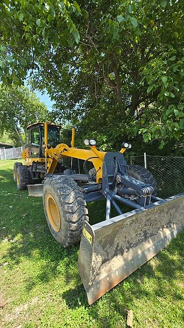 Автогрейдер XCMG GR215
Обмен на экскаватор 
Хундай 145