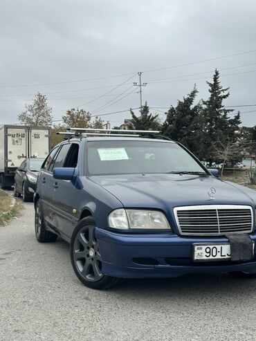 Mercedes-Benz: Mercedes-Benz C-Class universal Xüsusiyyətlər: - Kuzov: universal — 2