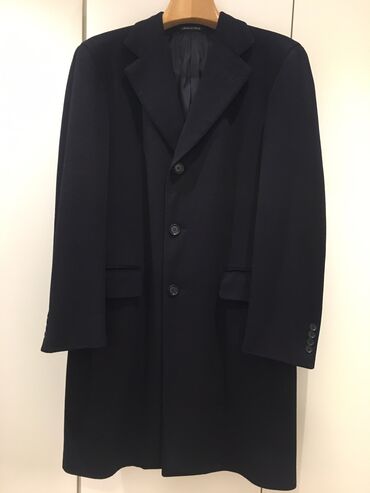 PAL ZILERI KAŠMIR KAPUT
Velicina 48 (L/XL)