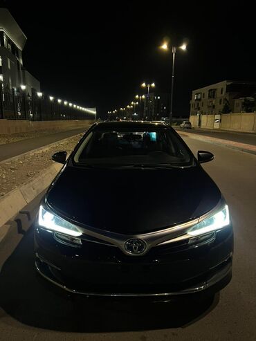 тойоту: Toyota Corolla: 2019 г., 1.8 л, Робот, Гибрид