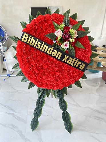 Digər mərasim xidmətləri: Çələnglərin venokların istənilən ölçü və formada hazırlanması ; 🆘  — 11