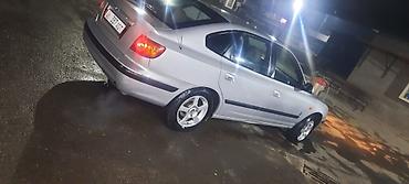 infinity fx35: Hyundai Elantra: 2002 г., Бензин, Седан — 2