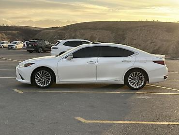 лексус ес 300 гибрид цена: Lexus ES: 2019 г., 2.5 л, Вариатор, Гибрид, Седан — 8