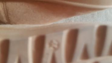 braon korset: UGG Australia ženske zimske čizme – niski model(broj 40) - Brend: UGG — 3