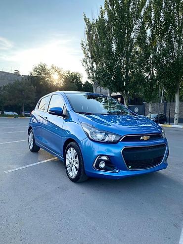 Chevrolet: Chevrolet Spark: 2016 г., 1 л, Автомат, Хэтчбэк — 1