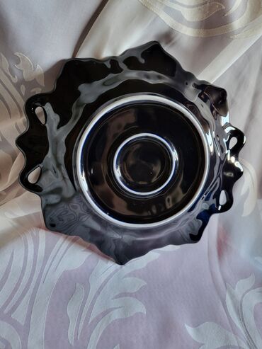 Činije: Cinija porelanska sa radom 70te. Cinija perfektna,boja na lalafo.rs — 11 Činije: Cinija porelanska sa radom 70te. Cinija perfektna,boja — 11