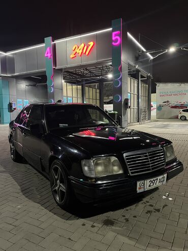 мерс испиринтер: Mercedes-Benz W124: 1993 г., 2.8 л, Автомат, Бензин, Седан
